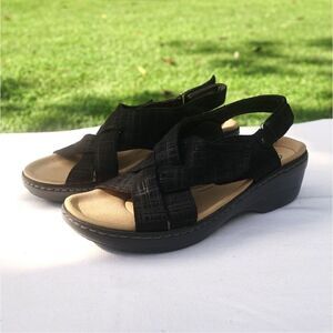 NWOB Clarks Merliah Echo Black Slingback Heeled Sandals
